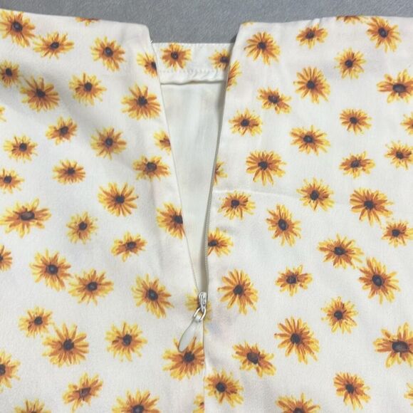 Revolve Weworewhat Ivory Yellow Ditsy Daisies Mini Slip Skirt Lined Medium NWT - Picture 7 of 10